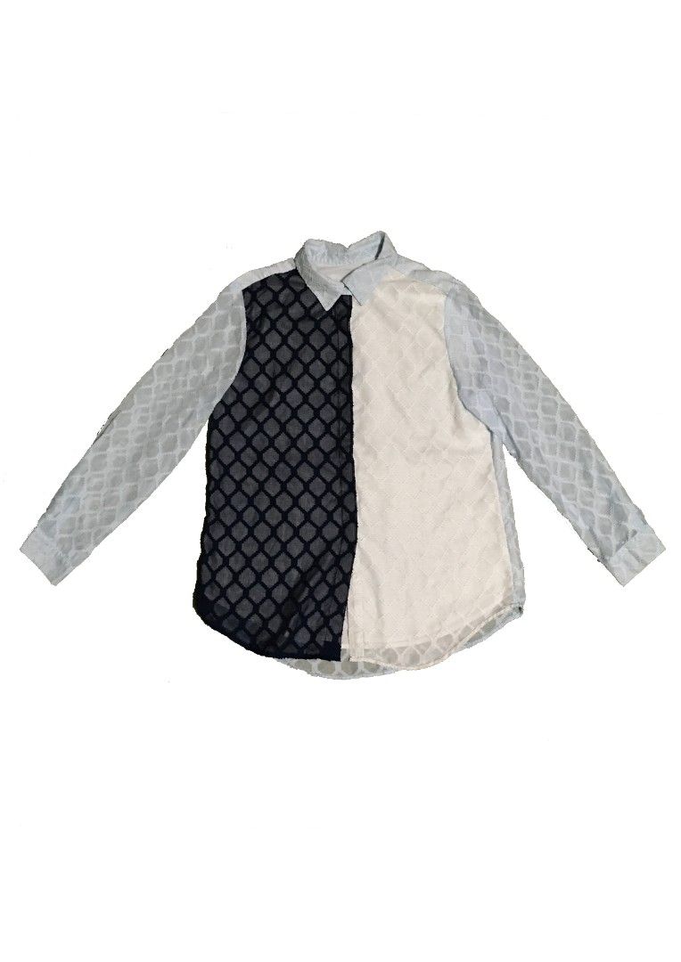 Colorblock Button-Down Shirt Geometric Pattern Size S/M (Category: Blouses) located in San Pedro. Submitted by threasuretroveph (Listing ID 1465105344, Image 1). Description: ✨️Price is still negotiable.🙂✨️ 📍Payment first policy. 📍No 'WHEN WORN' photos unless stated. Pit to pit measurement (clothing laid flat) *You can measure your own garment in this manmer and compare the measurements to see if it would fit you. - Unique colorblock design wi