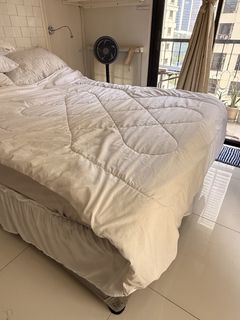 (Category: ) located in . Submitted by resells_choice (Listing ID 1465112118, Image 1). Description: .