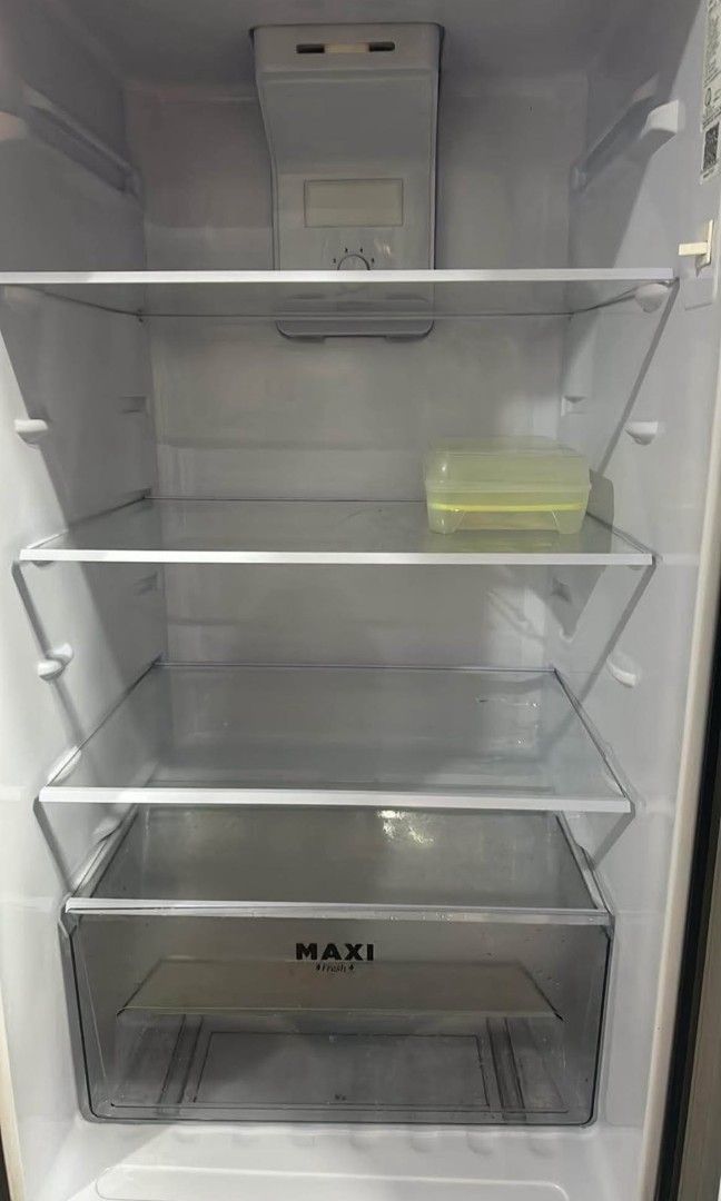 Condura Ref inverter 10.1 cu.ft (Category: Refrigerators and Freezers) located in Manila. Submitted by quickcrystal_cc95af (Listing ID 1465115497, Image 3). Description: .