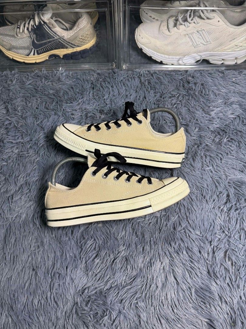 CONVERSE 70'S LOW (Category: Sneakers) located in Candelaria. Submitted by worn_gallerie (Listing ID 1465160978, Image 1). Description: CONVERSE 70'S LOW SIZE 6.5 US WOMENS EXCELLENT CONDITION ₱999 ONLY.