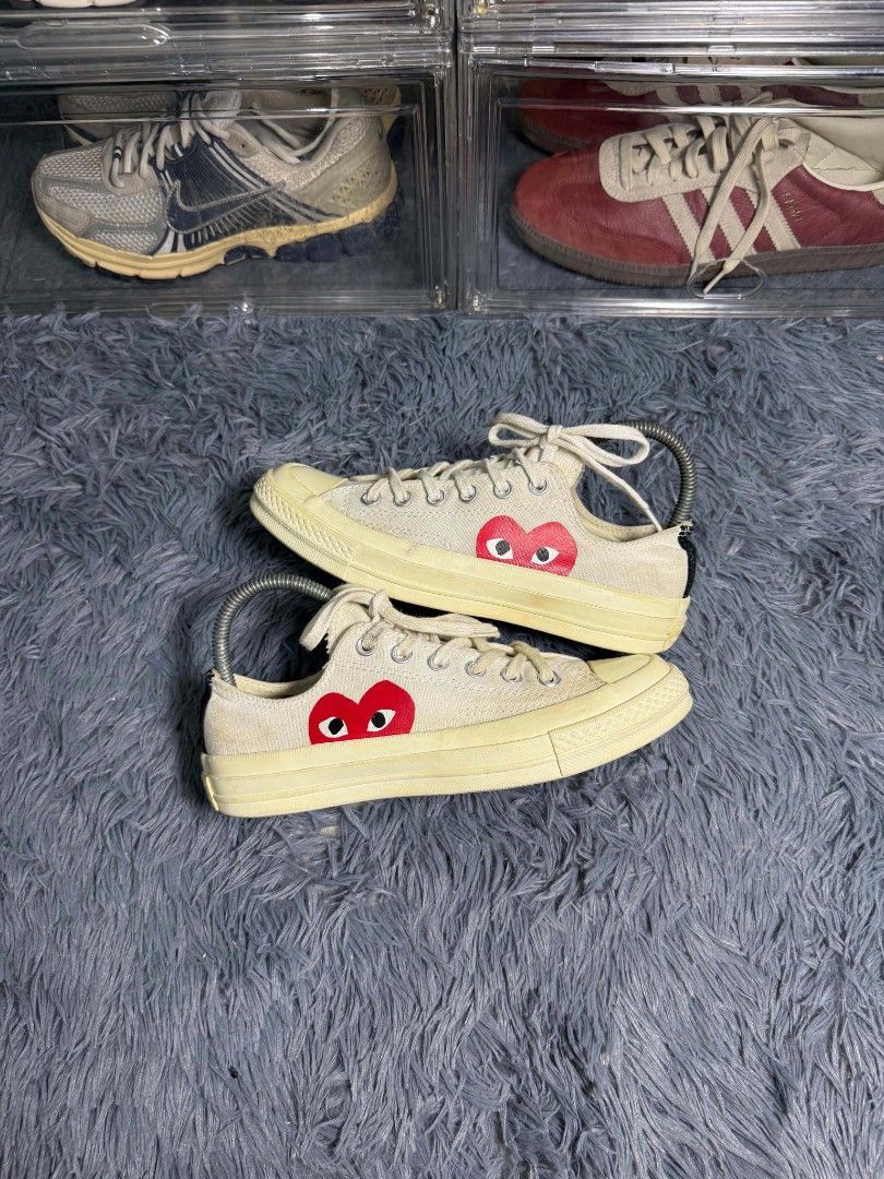 CONVERSE CDG LOW CREAM (Category: Sneakers) located in Candelaria. Submitted by worn_gallerie (Listing ID 1465160333, Image 1). Description: CONVERSE X CDG SIZE 7 WOMENS GOOD CONDITION ₱1,499 ONLY.