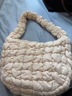 (Category: ) located in . Submitted by wenie.flower (Listing ID 1464997988, Image 1). Description: .