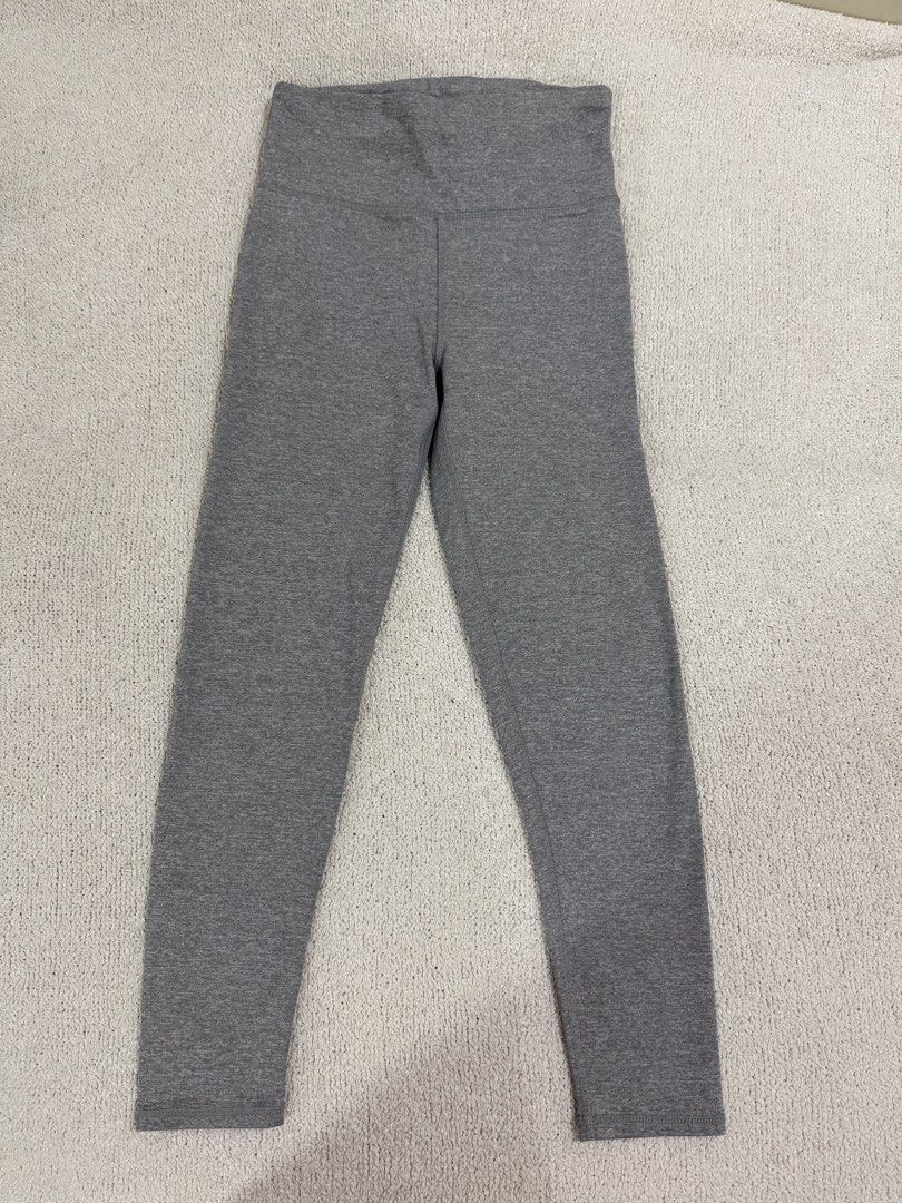Cotton On Leggings S (Category: Activewear) located in Subic. Submitted by kittysclosetsale (Listing ID 1465013148, Image 1). Description: - Brand: Cotton On - Style: Activewear leggings with a flattering high-waist design - Color: Heather grey - Size: S (tag printed inside waistband) - Material: Stretchy, comfortable cotton-blend - Condition: Clean overall, great for the gym or everyday lounging - Origin: Made in China.