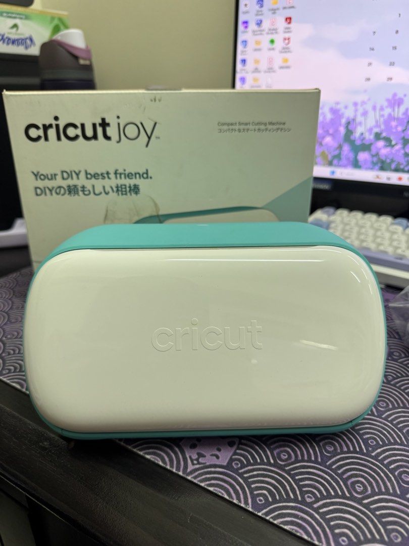 Cricut Joy (Category: Craft Supplies & Tools) located in Muntinlupa City. Submitted by heynahhh (Listing ID 1464998977, Image 3). Description: Cricut Joy (brandnew) Unit only 4,500.