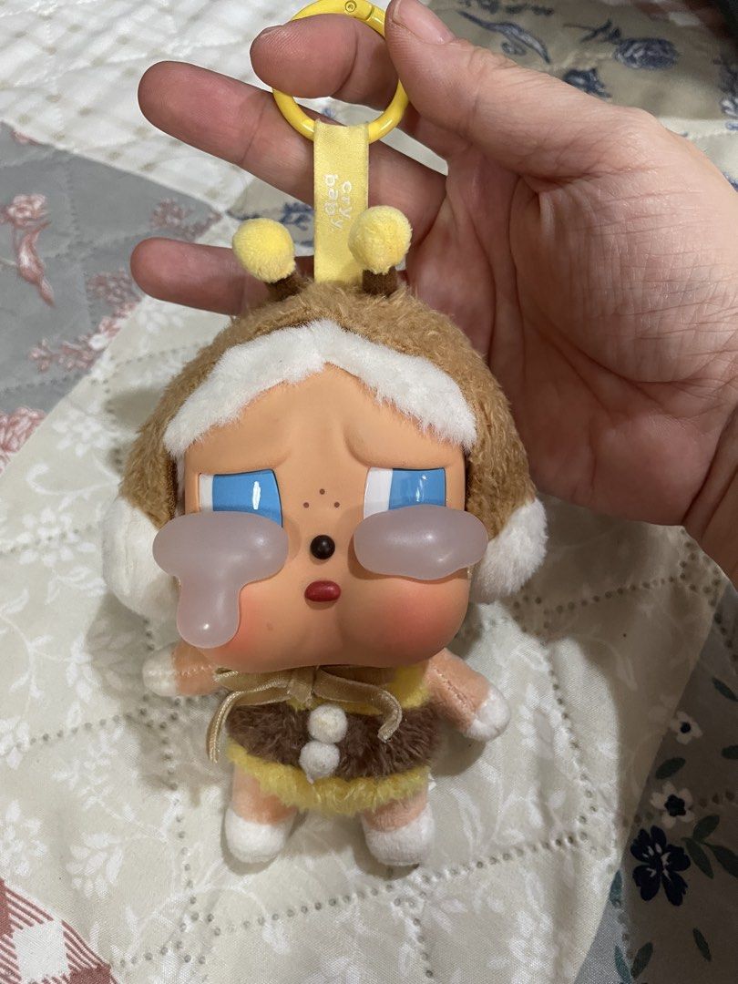 Crybaby bee popmart authentic (Category: Plushies & Soft Toys) located in Quezon City. Submitted by sylviafindsph (Listing ID 1464990387, Image 1). Description: 🐝 used, need wash 🐝on hand, Ship via lalamove or jnt 🐝NO COD , item must be fully paid before pick up 🐝you may read reviews for seller authenticity Reminders: 📎 Please manage your expectations for used/vintage items. 📎 Prices listed are final. However we offer additional discount or