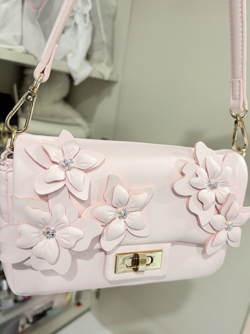 Custom flower shoulder bag - rhinestoned (Category: Shoulder Bags) located in Manila. Submitted by collectclub (Listing ID 1465052461, Image 2). Description: brand from aldo loc manila condi perfect! dm for more pics.