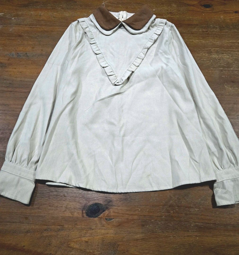 Cute Polo Blouse (Category: Blouses) located in Manila. Submitted by oki.ukay (Listing ID 1465093803, Image 1). Description: .