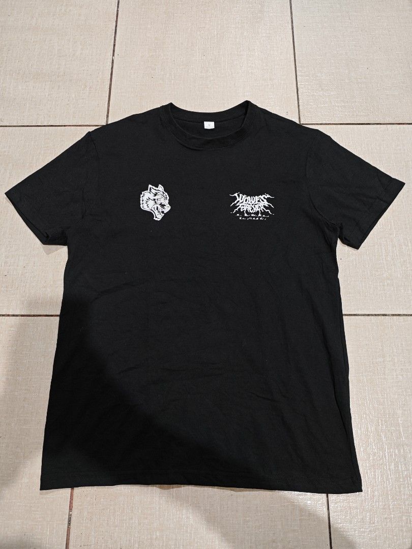 Darc Sport T-Shirt Wolves Forever (Category: Tshirts & Polo Shirts ) located in Manila. Submitted by lilianapat52117 (Listing ID 1465063188, Image 1). Description: DARC SPORT TEE (OFF) COTTON BLACK MEDIUM WIDTH 20 LENGTH 29 EUC NO ISSUES 300.