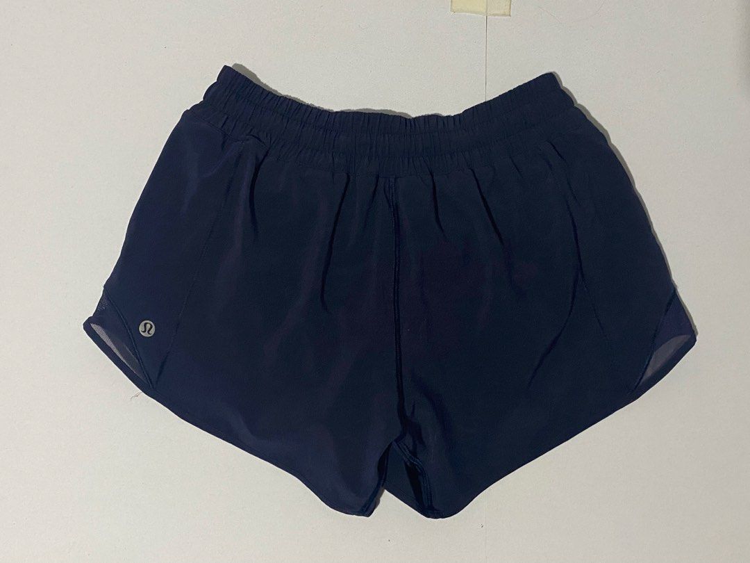 dark blue Lululemon running shorts (Category: Activewear) located in Naga. Submitted by jamesarkkkk (Listing ID 1462207161, Image 2). Description: have minimal issue.