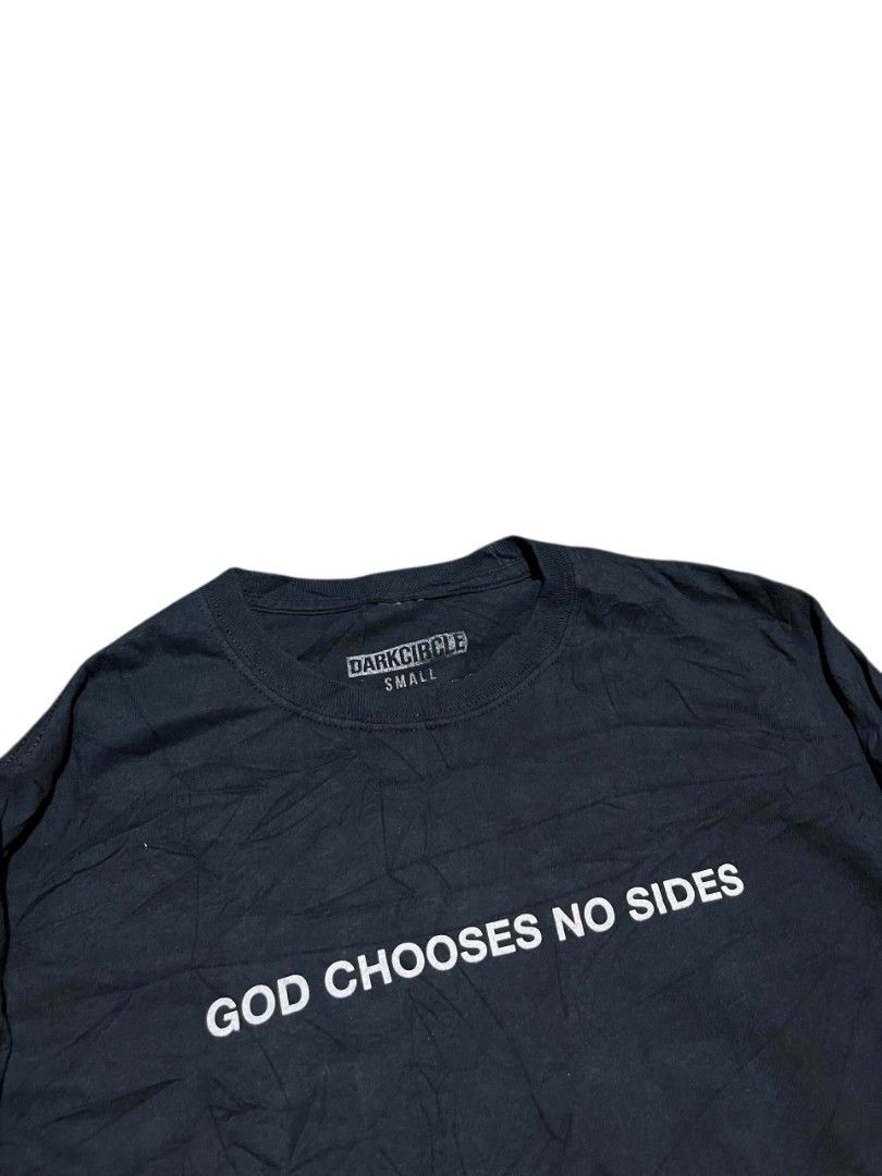 Dark Circle Co. (Category: Tshirts & Polo Shirts ) located in Bacolod City. Submitted by squarer00ts (Listing ID 1465062731, Image 2). Description: Dark Circle Co. •Size on tag: Small •Dimension: Width 19.5 × Length 27 •Issue: None •Need wash.
