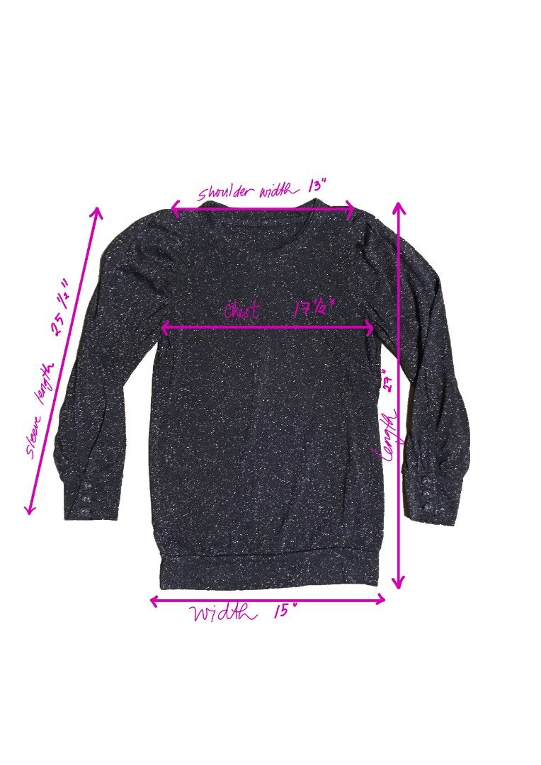 Dark Grey Speckled Long Sleeve Sweater with Button Cuffs (Category: Longsleeves) located in San Pedro. Submitted by threasuretroveph (Listing ID 1465105599, Image 2). Description: >> I used PIT to PIT measurement (clothing laid flat) 🔸️You can measure your own garment in this manmer and compare the measurements to see if it would fit you.🔸️ - Color: Dark grey speckled - Style: Long sleeves with subtle shoulder puffs and detailed cuff buttons - 