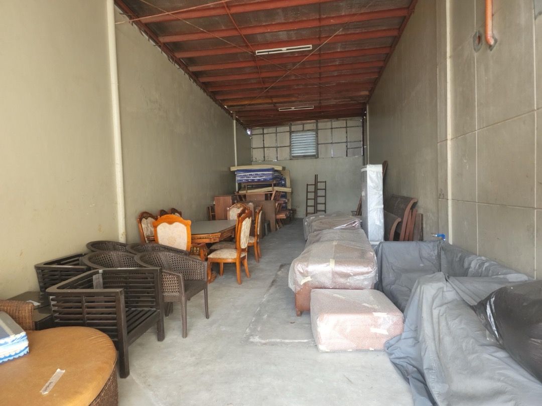 Dasmariñas Technopark office building and warehouse (Category: Commercial) located in Quezon City. Submitted by jmpgutierrez (Listing ID 1464982058, Image 2). Description: For sale: Dasmariñas Technopark office building and warehouse APC Building and Warehouse, Dasmariñas Technopark, Cavite Lot area: 3,000 sqm Floor area: 3,705 sqm Office building 2 warehouses Commercial 4-storey including basement Furnished Equipped with CCTV, generator, and HVA