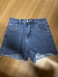 (Category: ) located in . Submitted by habits.mnl (Listing ID 1465085032, Image 1). Description: .