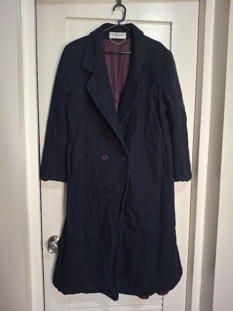 DECLUTTERING BUNDLE SUPER SALE! (Category: Coats, Jackets and Outerwear) located in Mandaluyong City. Submitted by shams2026 (Listing ID 1465130791, Image 2). Description: 15 pcs coats and blazers all in good condition various sizes just stored .