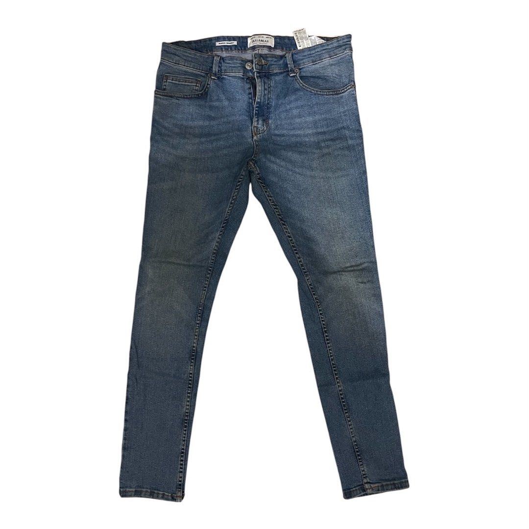 Denim Super Skinny Jeans (P&B) (Category: Jeans) located in Manila. Submitted by dream.cream (Listing ID 1465016697, Image 2). Description: - P&B - Style: Super skinny jeans - Color/Wash: Medium blue wash - Size: 34”x40”.