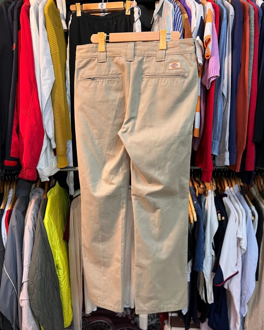Dickies Smart Shoe Cut Khaki Work Pants (Category: Trousers) located in Baguio. Submitted by marcusmartin2600 (Listing ID 1465117507, Image 2). Description: Size: 34 on tag Condition: Excellent | signs of usage 📏 Measurement via Tape Measure (in inches): Waist Circumference: 36” Length: 42.5” leg opening: 9” Inseam: 32” Front rise: 12.5” Back rise: 13” . Note: Please check detailed photos before bidding to avoid cancellations. Also available at 