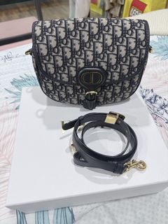 (Category: ) located in . Submitted by ladymohtar (Listing ID 1465051371, Image 1). Description: .