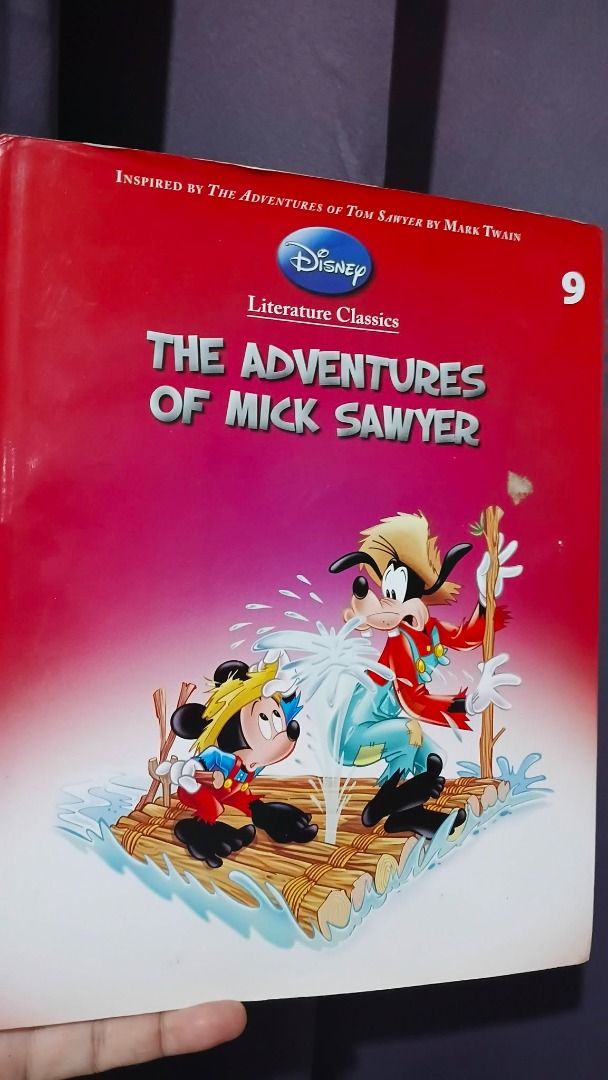 DISNEY LITERATURE CLASSICS BOOK BUNDLE (4 BOOKS) (Category: Children's Books) located in Cagayan de Oro. Submitted by crome2024 (Listing ID 1465121820, Image 2). Description: .