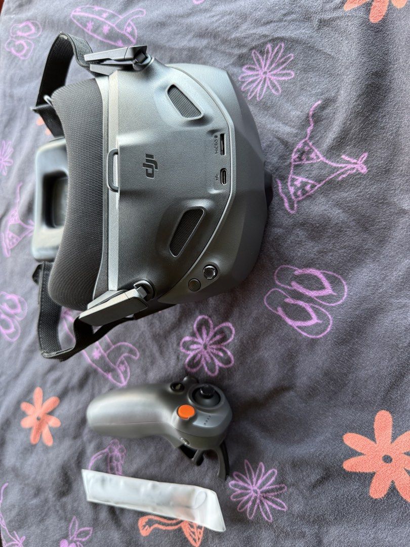 DJI Goggles N3 RC Motion 3 controller (Category: Drones) located in Manila. Submitted by dnicolep (Listing ID 1465072269, Image 2). Description: - Brand new DJI Goggles N3 paired with motion controller - Comes in original packaging - still in protective bags to keep every component in pristine condition - High-definition headset delivers ultimate drone flight immersion - Ergonomic motion controller offers easy, intuitive operation - Perfect setup
