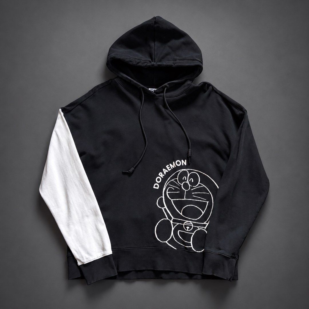 DORAEMON 50TH ANNIVERSARY HOODIE JACKET (Category: Coats, Jackets and Outerwear) located in Taguig. Submitted by clarrk95 (Listing ID 1465115416, Image 1). Description: Doraemon 50th Anniversary Hoodie Jacket Size: L (tag) Length: 25inches Width: 22inches Sleeve: 18.5inches PRICE: ₱450 ONLY! ✅ very good condition ✅ add shipping fee ✅ ignoring LP inquiry FB: THRFT IG: thrft_25 Shipping: Lalamove | J&T | LBC Location: Taguig📍 Payment: Gcash | Bank
