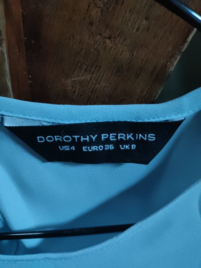Dorothy Perkins (Category: Longsleeves) located in Taguig. Submitted by fundraising_for_althon (Listing ID 1464980427, Image 3). Description: .