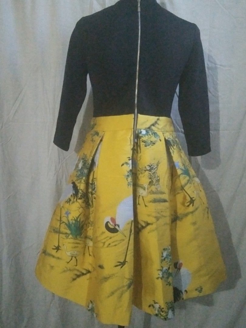 Dress (Category: Dresses) located in San Fernando. Submitted by kitkat.astina (Listing ID 1464969316, Image 3). Description: tape measurement front shoulder: 14" bust: 16" waist: 15" length: 35" good as new not used not thrifted.