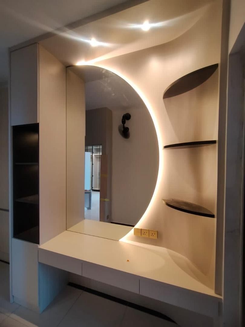 Dressing Table (Category: Other Home Furniture) located in Singapore. Submitted by lamaisoncarpentry (Listing ID 1464995509, Image 2). Description: DRESSING TABLE / VANITY TABLE Custom-built to suit the bedroom layout Tabletop with drawers for storage Full-height or half-height mirror Laminate finish / PVC internal finish Soft-closing drawer runners Optional LED lighting and power point provision.