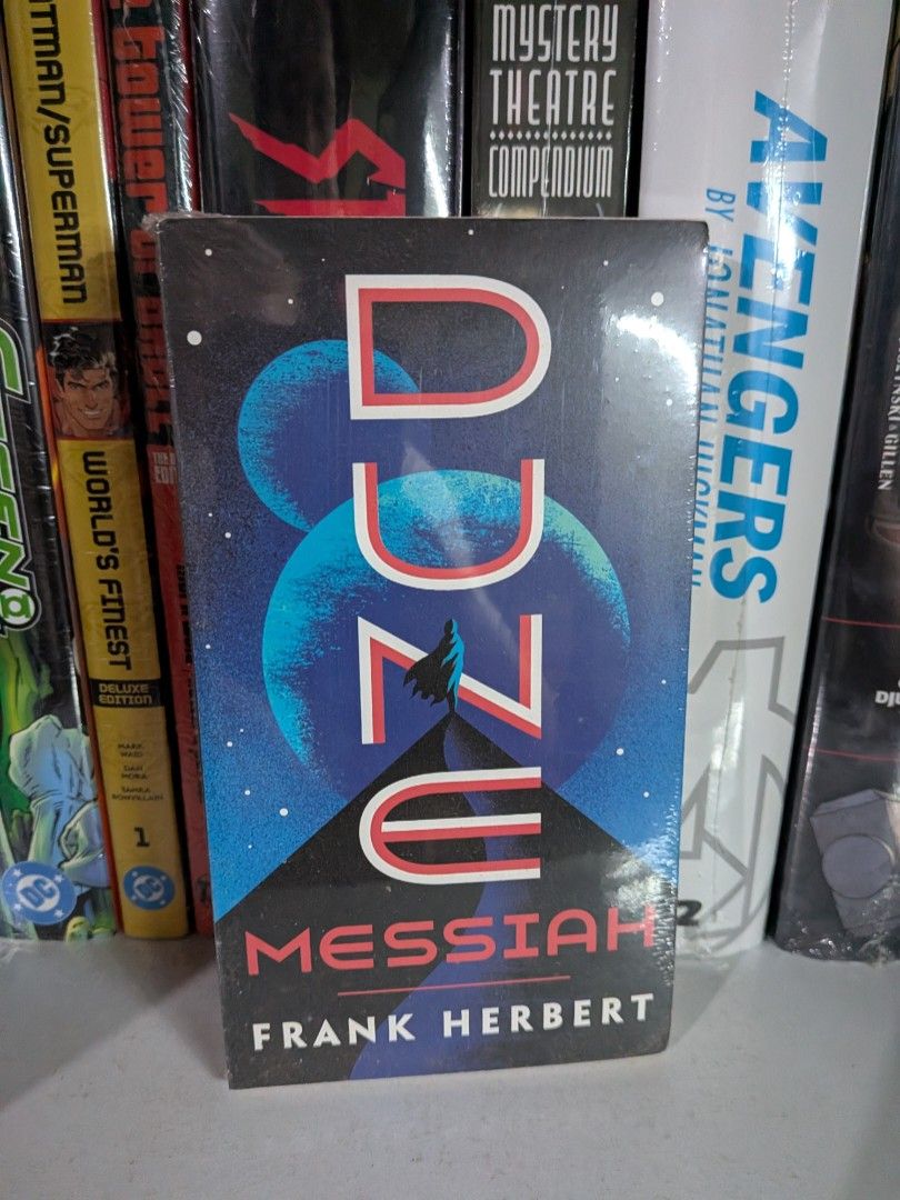 Dune messiah MMPP (Category: Storybooks) located in Sorsogon. Submitted by leod23 (Listing ID 1465045207, Image 1). Description: have minor foxing.