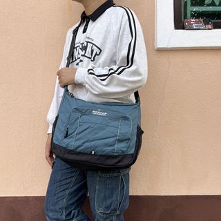 (Category: ) located in . Submitted by sf11store (Listing ID 1464983166, Image 1). Description: .