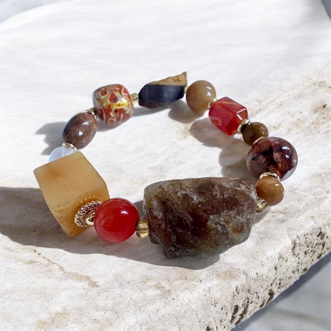 Duo bao raw stones bracelet (Category: Bracelets) located in Quezon City. Submitted by nics006 (Listing ID 1465170396, Image 1). Description: 🔥 POWER • CONFIDENCE • SUCCESS 🔥 A bold combination of Labradorite, Yellow Tiger Eye, Carnelian, Fire Quartz, Lacquer Wood & Cat Eye — created for those who want to carry an energy of confidence, courage, focus, protection, and abundance. ✨ 🖤 Labradorite – intuition • protection • transformation 💛 Yello