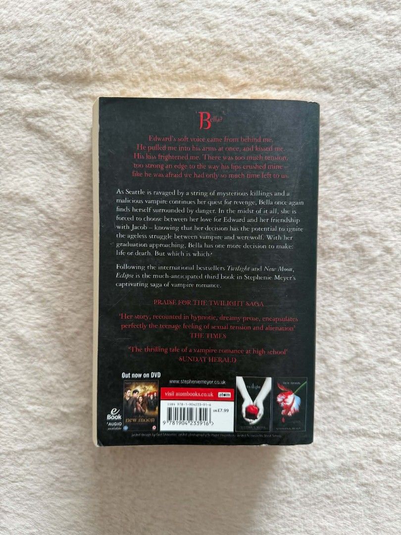 Eclipse - Stephanie Meyer (Category: Storybooks) located in Santiago. Submitted by bookworm_club (Listing ID 1465026135, Image 3). Description: 📚no cancellation, return or exchange. 📚secondhand books. some books are in good condition while some has minimal flaws (foxing, creases, dog-eared pages, etc.) 📚reasonable haggling is allowed. 💰MOP: For same day pickup - CASH & BANK TRANSFER For shipping or scheduled pickup - BANK TRANSFER 🚚MOD: •Sto