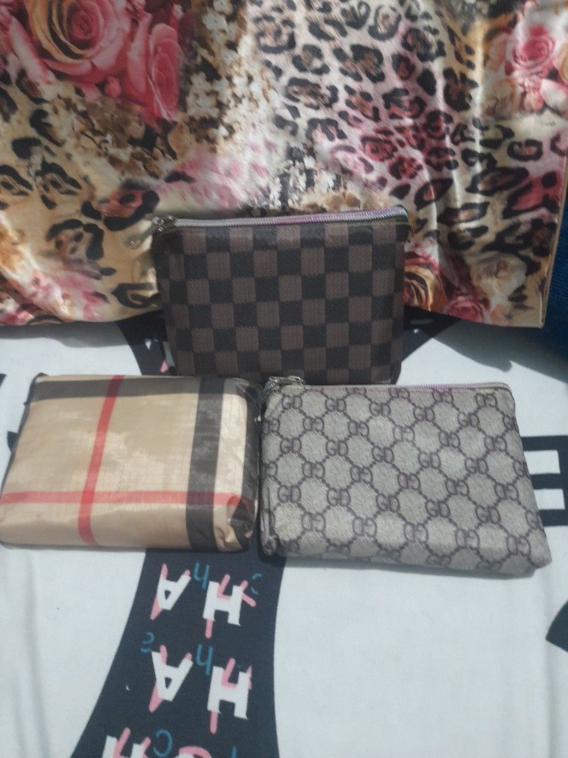 Eco bags with zipper (Category: Tote Bags) located in Manila. Submitted by edensy (Listing ID 1465079992, Image 1). Description: - Set of 3 versatile zippered pouches - Assorted trendy patterns: classic monogram, checkered brown, plaid, and floral leopard - Handy sizes ideal for organizing makeup, tech cords, or daily essentials inside a larger bag - Durable and smooth zippers on every pouch - Selling as a bundle/set only.