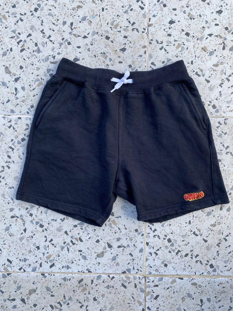 Empyre Zephyr Sweat skate short (Category: Shorts) located in Bulacan. Submitted by badass.thrift.finds (Listing ID 1464982586, Image 1). Description: Empyre Zephyr Sweat skate short Size med on tag 26-28 waist 14.5 Length.