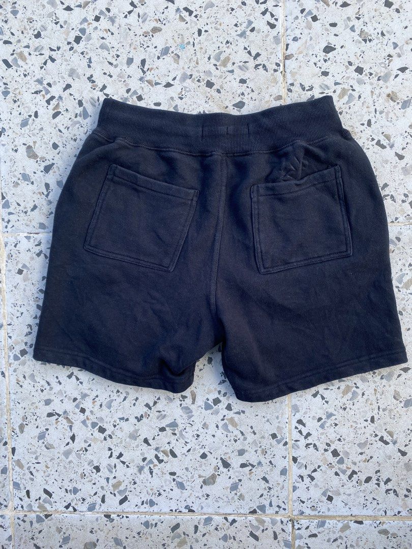 Empyre Zephyr Sweat skate short (Category: Shorts) located in Bulacan. Submitted by badass.thrift.finds (Listing ID 1464982586, Image 2). Description: Empyre Zephyr Sweat skate short Size med on tag 26-28 waist 14.5 Length.