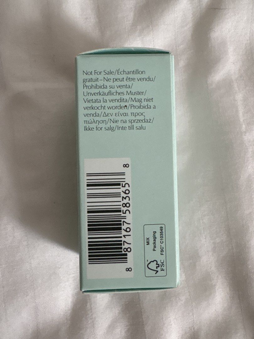 Estée Lauder Advanced Night Repair 15ml (Category: Face Care) located in Taguig. Submitted by cassiopeiasky (Listing ID 1465035866, Image 3). Description: - Brand: Estée Lauder - Product: Advanced Night Repair Synchronized Multi-Recovery Complex - Size: 0.5 fl oz / 15ml - Condition: Brand new, unopened in pale green carton - Note: Box includes 'Not For Sale / Echantillon gratuit' marking (authentic promotional item).