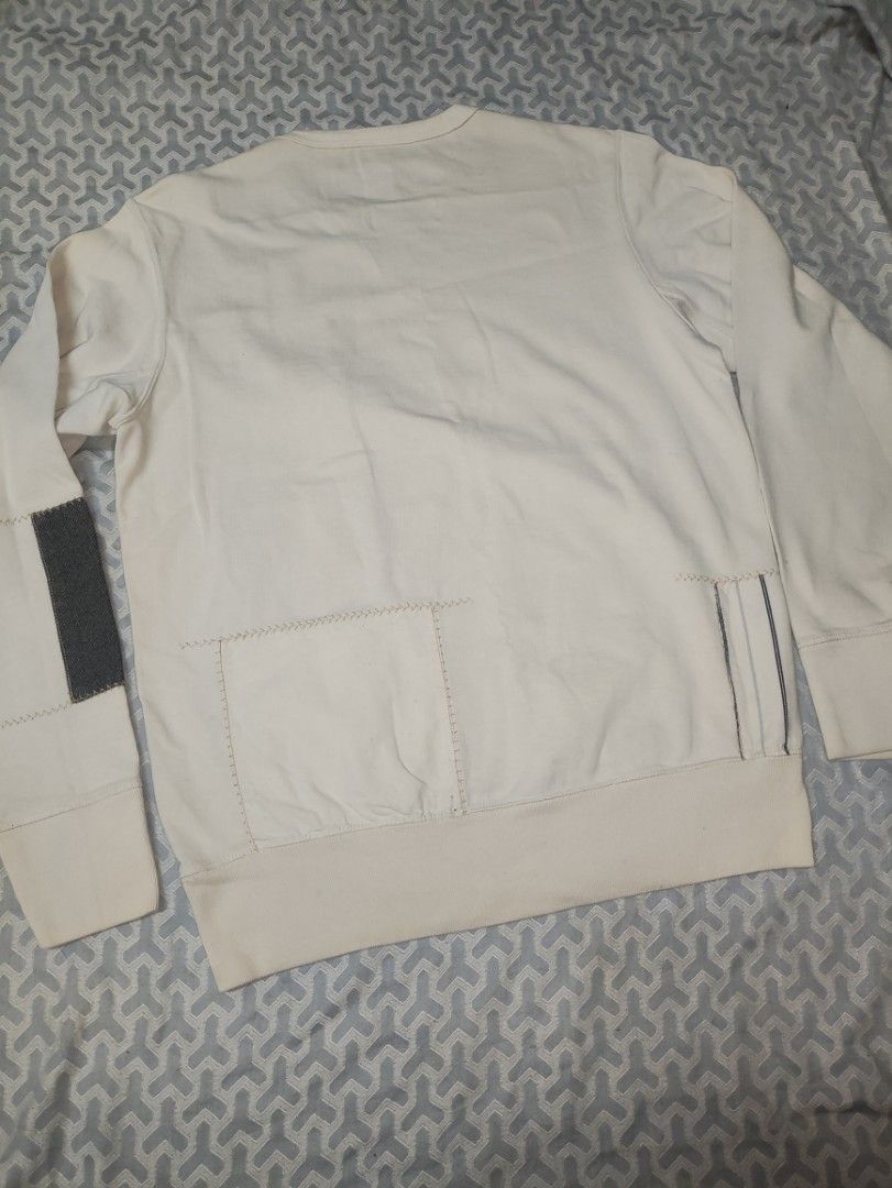 Eye junya watanabe x Merz b. Schwanen (Category: Activewear) located in Bacoor. Submitted by silverdeer-ba35 (Listing ID 1465112259, Image 3). Description: forsale junya watanabe x Merz b. Schwanen®️ patchwork crew neck authentic japan made size. medium actual dimes. 21 x 26.5 Excellent to as new condition sariwa pa no issue need wash only 4000 lang yours na bacoor cavite location Dm📩 sure buyer..tnxxx.