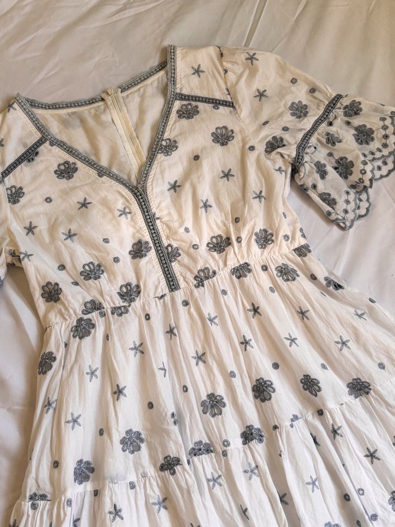 Eyelet Dress (Category: Dresses) located in Butuan. Submitted by mami.corz (Listing ID 1464974408, Image 2). Description: Eyelet Dress Medium Cotton fabric Made in Korea MOP: Bank transfer, Paymaya, Gacsh .