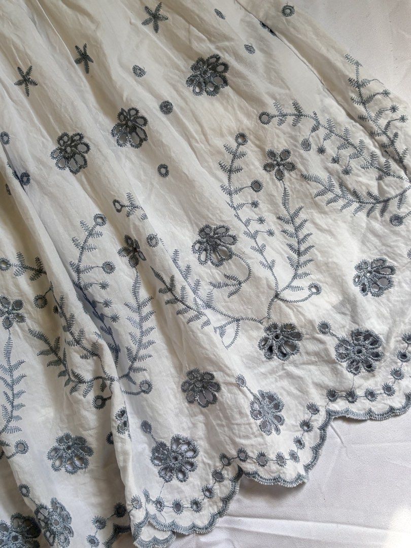 Eyelet Dress (Category: Dresses) located in Butuan. Submitted by mami.corz (Listing ID 1464974408, Image 3). Description: Eyelet Dress Medium Cotton fabric Made in Korea MOP: Bank transfer, Paymaya, Gacsh .