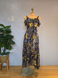 (Category: ) located in . Submitted by thriftolshoppiness (Listing ID 1465099413, Image 1). Description: .