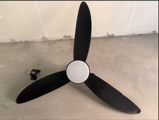 (Category: ) located in . Submitted by _avenor_ (Listing ID 1465109415, Image 1). Description: .