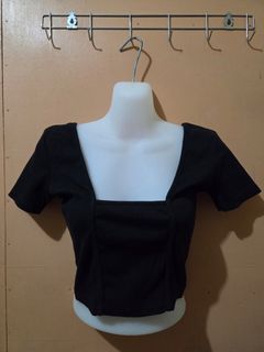(Category: ) located in . Submitted by impulsive.buyer02 (Listing ID 1465063657, Image 1). Description: .