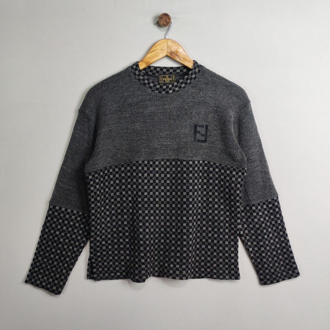 Fendi KnitWear Grey Black Jacket (Category: Luxury Apparel) located in Baguio. Submitted by luxuryph2600_eric (Listing ID 1465050906, Image 1). Description: Fendi Knitwear Jacket 📌 Details⬇️⬇️⬇️ 📍Excellent Condition 📍Dimes 20*24 📍Color Rate 10/10 📍Size Medium 💰 PRICE 2500 FREE SHIPING 📌Loc. Baguio City Shipping Via J&T Reminder : Items are Thrifted and carefully Selected from Thrift Stores/Box/Bales Photos are Provided for Self Authenticat