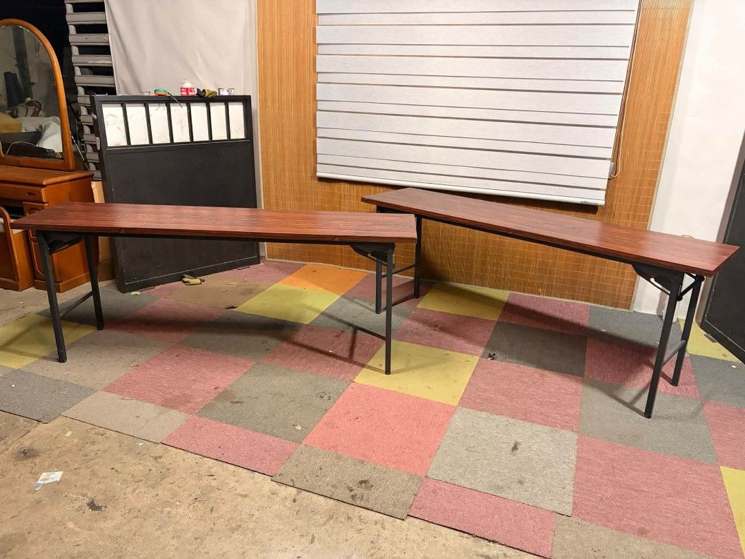 Folding Table (Category: Tables & Sets) located in Meycauayan. Submitted by marygracecasimiro (Listing ID 1465066773, Image 2). Description: KOKUYO Multi-purpose Long Folding Table SOLID WOOD TOP!!! METAL FRAME!!! 2 PIECES AVAILABLE!!! MAKINIS!!! HEAVY-DUTY!!! ANGGANDA!!! *SEE VIDEO COMMENT Price : 6k each (fixed price) ✅ 71L x 18W x 28H inches In VERY good condition 💚.