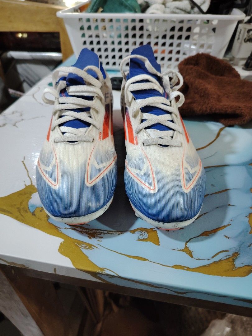 Football shoes (Category: Babies & Kids Fashion) located in Roxas, Palawan. Submitted by dadz30 (Listing ID 1465084542, Image 2). Description: .