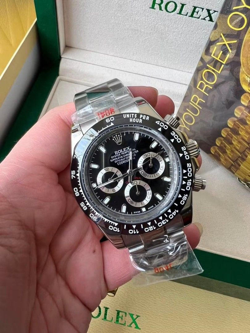 For men (Category: Men's Watches) located in Manila. Submitted by chellesshop (Listing ID 1465002818, Image 1). Description: .