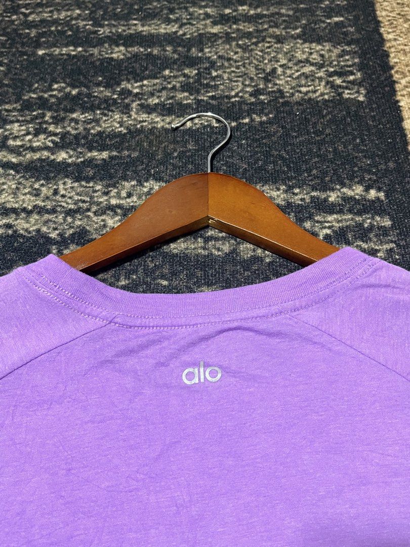 FOR SALE (Category: Activewear) located in Bulacan. Submitted by sef19 (Listing ID 1465045509, Image 3). Description: A | O - size : large to XL condition : excellent price : ₱500 - mop : gcash / jnt pm 📩📩📩 📍BULACAN.