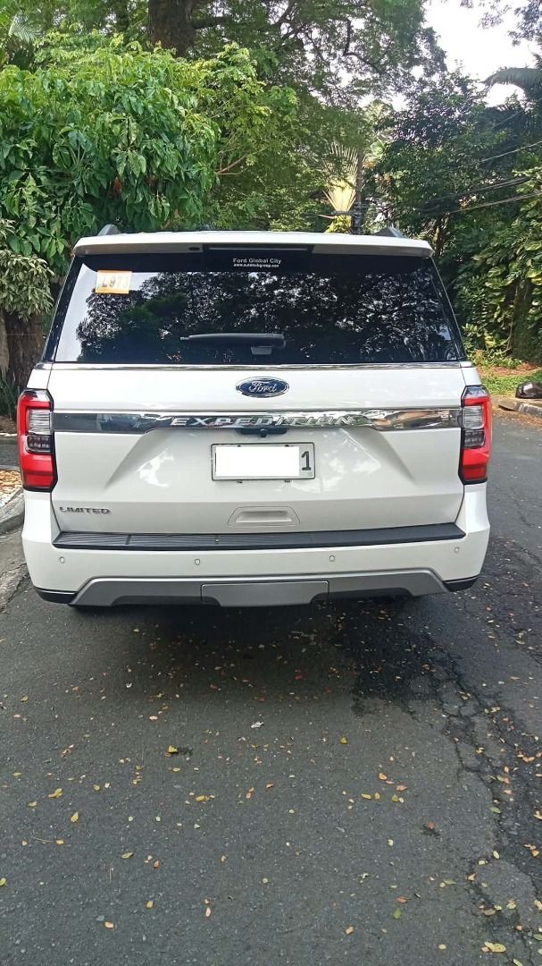 Ford Expedition Auto (Category: Used Cars) located in Quezon City. Submitted by kimlongkimma (Listing ID 1465030307, Image 2). Description: 🚙 FOR SALE: 2019 FORD EXPEDITION EL LIMITED 💰 ₱3,050,000 Rare opportunity to own an exceptionally low-mileage Ford Expedition EL Limited. ✅ 2019 Ford Expedition EL Limited ✅ ONLY 4,064 KM mileage ✅ Extended Length (EL) — spacious 7-seater full-size SUV ✅ White exterior ✅ Well preserved and seldom used ✅ Pow