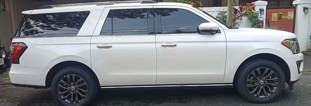 Ford Expedition Auto (Category: Used Cars) located in Quezon City. Submitted by kimlongkimma (Listing ID 1465030307, Image 3). Description: 🚙 FOR SALE: 2019 FORD EXPEDITION EL LIMITED 💰 ₱3,050,000 Rare opportunity to own an exceptionally low-mileage Ford Expedition EL Limited. ✅ 2019 Ford Expedition EL Limited ✅ ONLY 4,064 KM mileage ✅ Extended Length (EL) — spacious 7-seater full-size SUV ✅ White exterior ✅ Well preserved and seldom used ✅ Pow