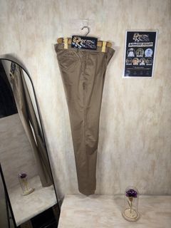 (Category: ) located in . Submitted by pormanation-thrift-store (Listing ID 1465138049, Image 1). Description: .
