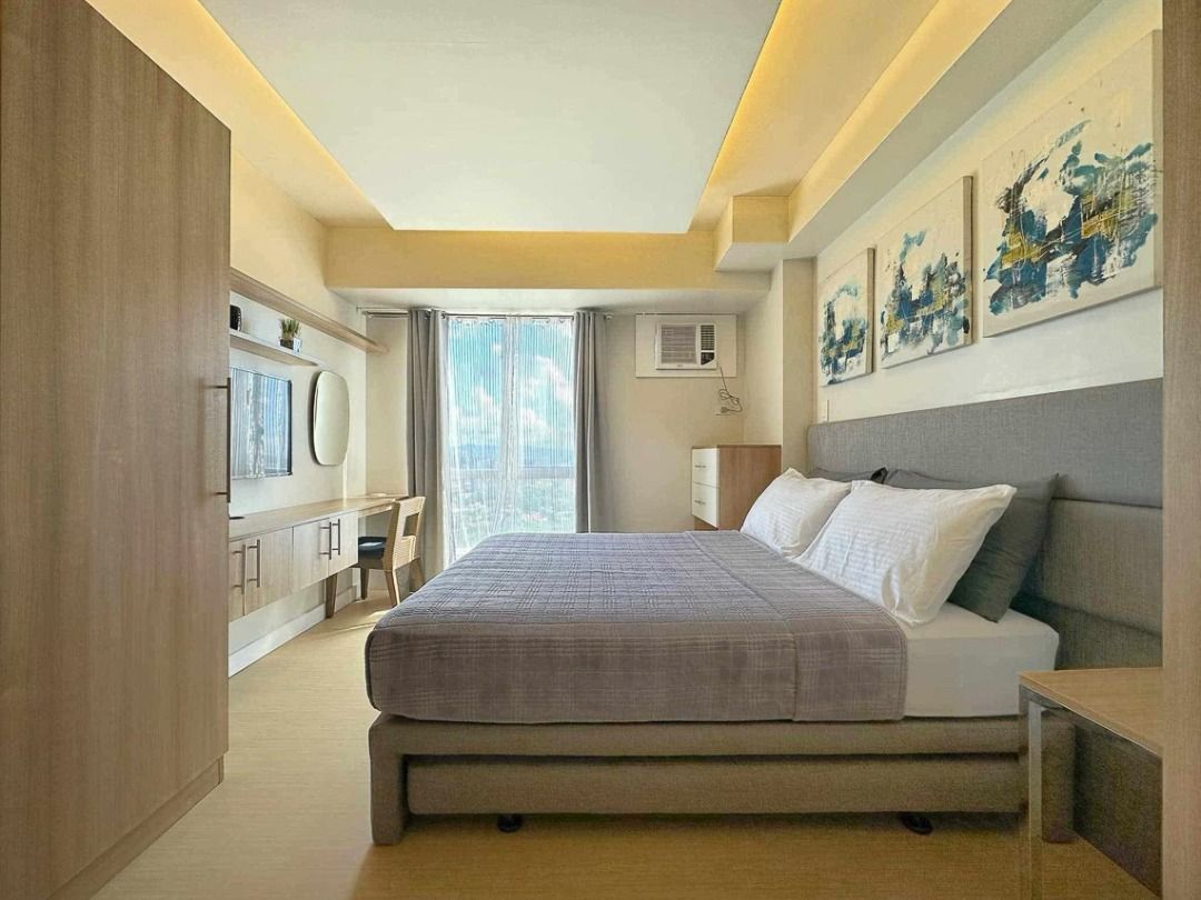 Fresh Flowing Studio with Understated Elegance (Category: Apartments & Condos) located in Manila. Submitted by cebugrandrealty (Listing ID 1464986300, Image 1). Description: Fresh and flowing furnished studio for rent at Avida Towers in Cebu IT Park, Cebu City. Property details: • Floor area: 22 sqm • Studio layout • 1 bathroom • Furnished • Located on the 21st floor Monthly rent: ₱25,000 Property ID: RCAT14.